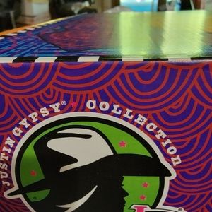 Ladies size 9 Justin boots new with tags never worn